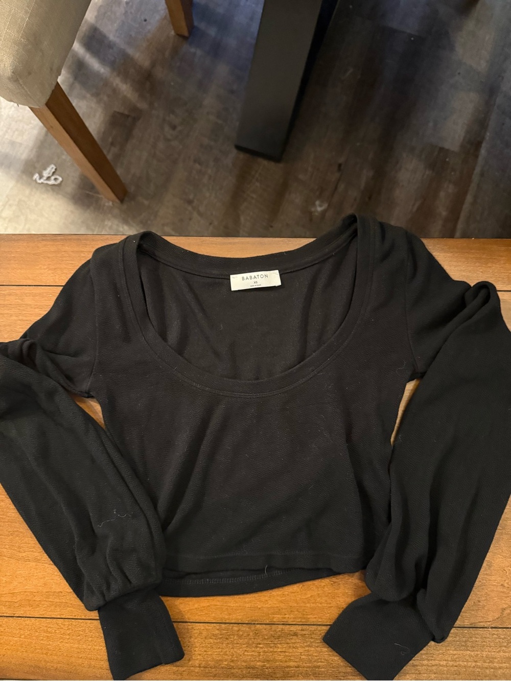 Babaton Black Long-Sleeve Scoop Neck Toplet